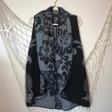 PERUVIAN CONNECTION Baby Alpaca and Wool Knit Black & Gray Shawl Collar Vest M/L