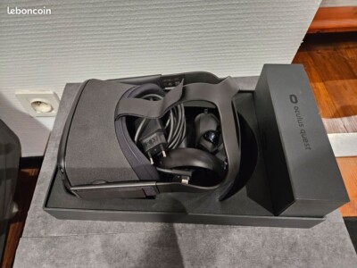 Casque Meta Quest 2 64 Go - Grade A - Face Pad Neuf - Réalité Virtuelle