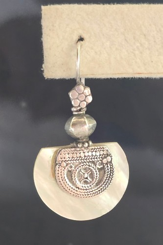 Vintage Sterling Silver Mother of Pearl Yemenite Earrings