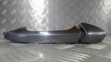 Porte arrière et accessoires Infiniti Q30