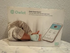 Owlet Smart Sock 2 Baby Monitor w/ 3 Socks 0-18 Months in Box Heart Rate Oxygen