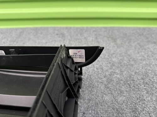 08-14 Mercedes W204 C250 C300 Center Console Arm Rest Armrest Cup Holder OEM - Picture 6 of 7