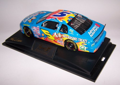Terry Labonte 1999 Kellogg's Rice Krispies Treats #5 Chev Monte Carlo 1:24 - Picture 4 of 9