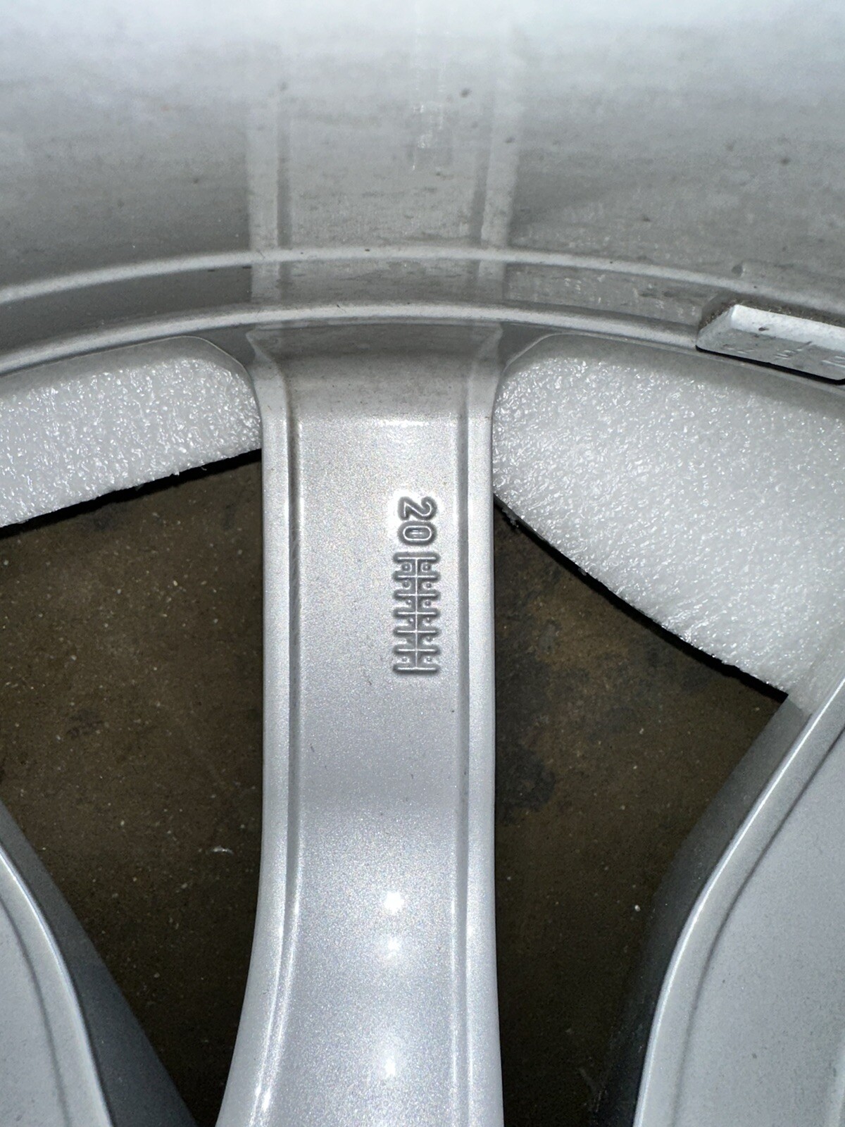 2022 Aston Martin Oem Wheels