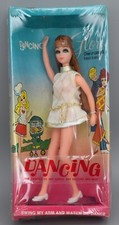 Vintage 1970 Dancing Glori Dawn Doll Topper Toys White Gold Dress 70s READ 