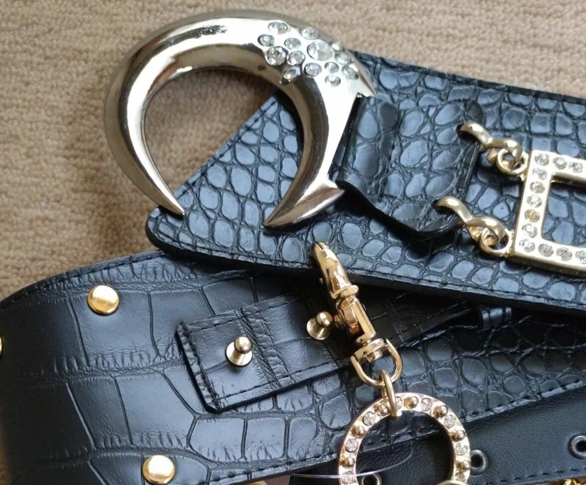 d.i.a ベルト　ムーンロゴベルト DIA dia Moon Logo Belt Logo Women's Gal Fashion Accessories