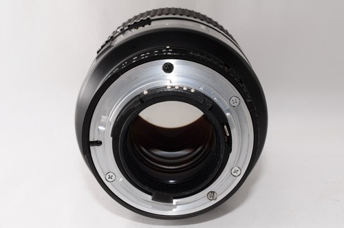 Near MINT Nikon AF MICRO NIKKOR 105mm f/2.8 Camera Lens w/Caps From Japan - Picture 8 of 24