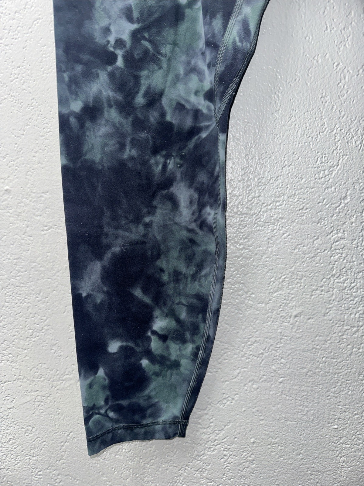 Picture 2 of 19