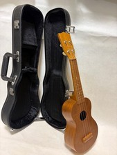 HAWAINO.300 This is an old model ukulele from the 1960s to the 70s.