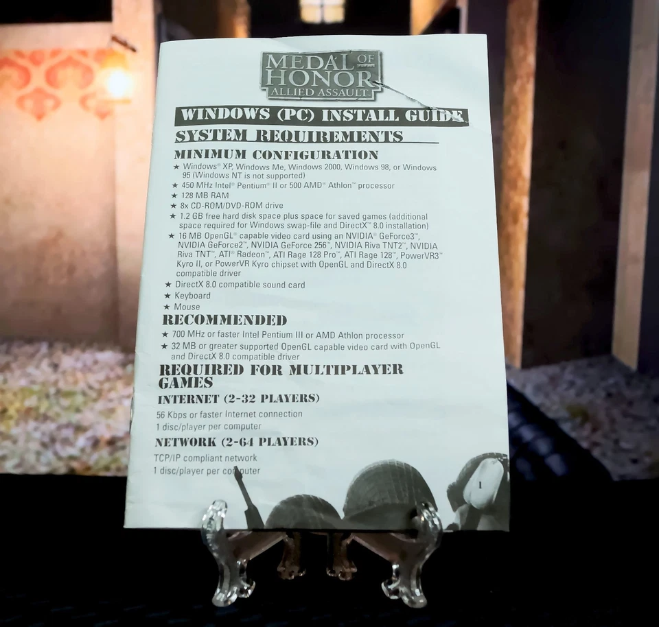 Medal of Honor: Crossfire + Bonus CD Retro PC Big Box Game Pack [CIB Complete] - Image 3 of 4