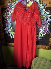 Red Formal Wedding w/Sequins Dress, Size 16