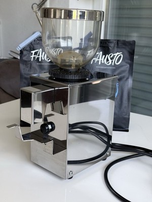 ISOMAC Macinino Professionelle Inox italienische Kaffeemühle (Kegelmahlwerk)