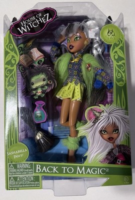 2013 Bratzillaz BACK TO MAGIC Sashabella Paws 11' Doll w/Glass