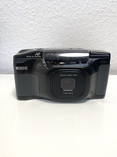 Ricoh TF-900 Zoom / Analoge 35mm Retro Kompakt Kamera / Schöner Zustand ✅ - Bild 2 von 8