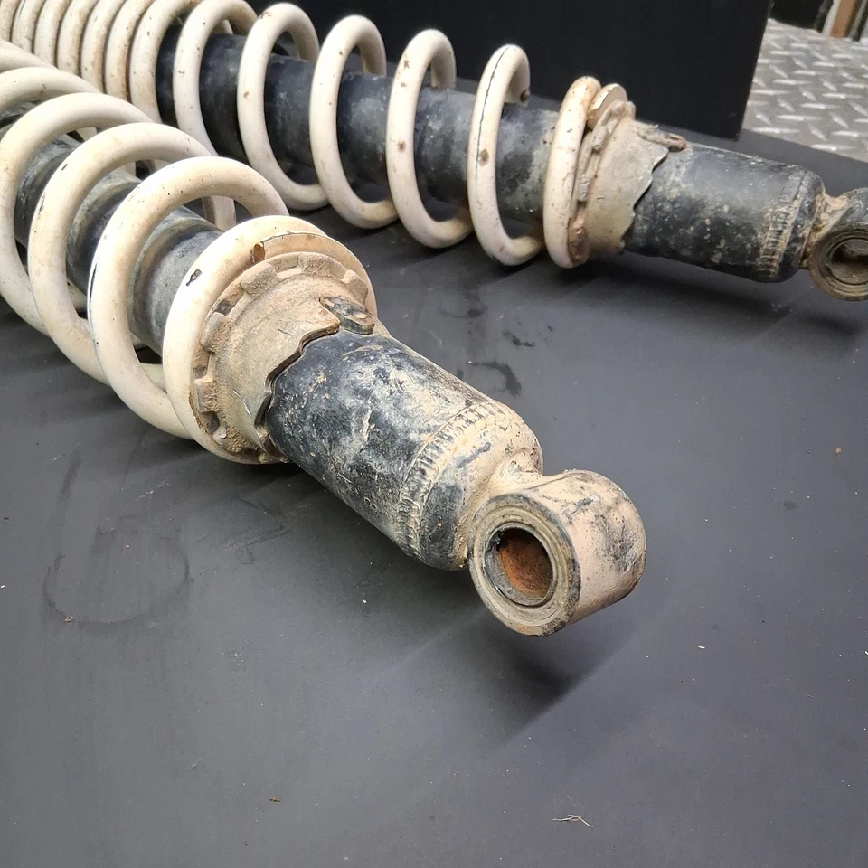 Amortiguadores delanteros Kawasaki Kfx 700 04 Foto 3 de 4