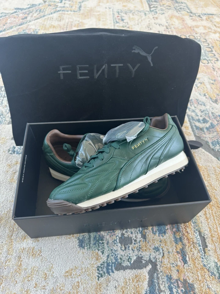 PUMA - Avanti L x FENTY - dark myrtle - EU 45 / US 11,5 / UK 10,5 NEU & OVP - Bild 2 von 3