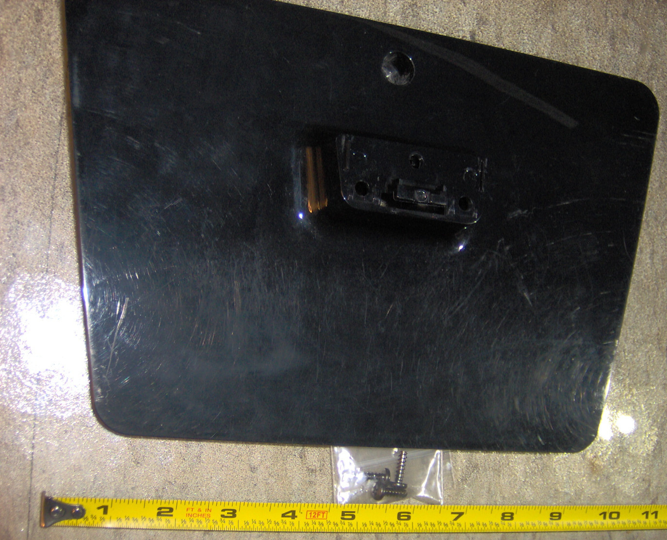 Base 1em030130a For Emerson Sanyo Philips Magnavox Tv W/ 4 S