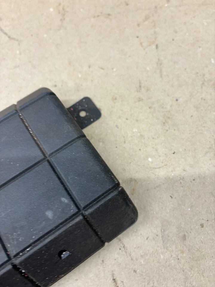 Camión Dodge Ram 1989 90 91 1993 Cummins 250/350 bajo tablero módulo ABS 56026716 Foto 4 de 4