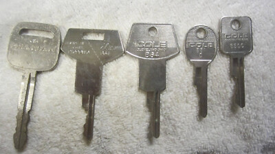 5 lot of auto,car keys,metal VTG estate collection,Cole,Hillman,ILCO