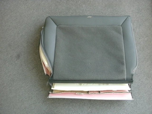 Dodge Caravan Grand Caravan Chrysler Town & Country respaldo asiento trasero izquierdo cuero Foto 3 de 4