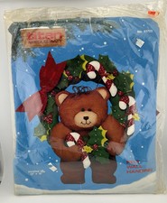 Titan Needlecraft Felt Wall Hanging Kit - Chocolate Bear with Wreath - 93723