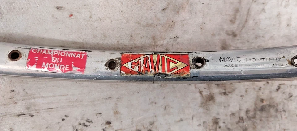 Juego de llantas tubulares para bicicleta de carretera Mavic Montlery Championnat du Monde 700c 36S 622ISO :) Foto 3 de 4