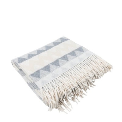 SANDNER Nuria Plaid KuscheldeckeWohndecke Couchdecke Sofadecke 150x200 cm grau