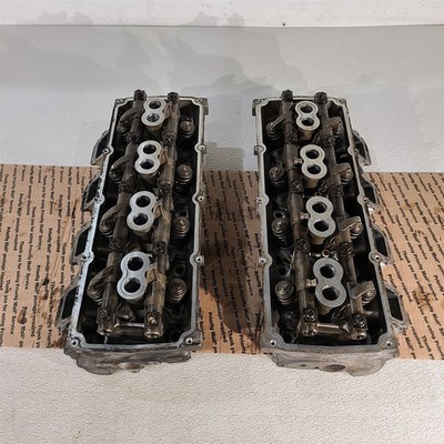 06-10 Dodge Charger SRT8 6.1 Hemi Cylinder Heads Aa7464 See Note Damage