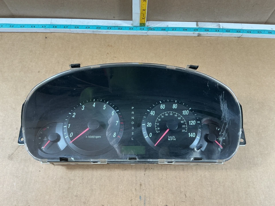 Cuadro de instrumentos velocímetro Hyundai Elantra 2004-2006 OEM Foto 2 de 4