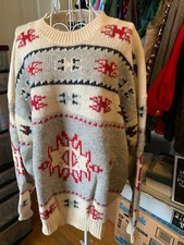 NWOT WOOLRICH Women's Fair Isle / Tribal Print Sweater - Size XL