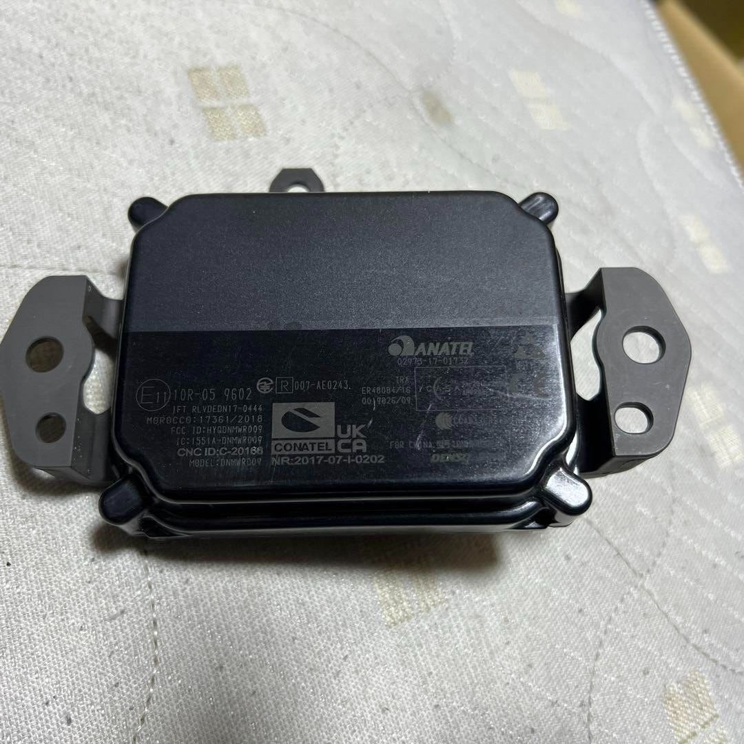 トヨタ 純正　88210-48071 プリウス　ハリア　プリクラ ミリ波レーダー TOYOTA 50 PRIUS SENSOR CRUISE CONTROL RADAR SENSOR OEM 88210-48070