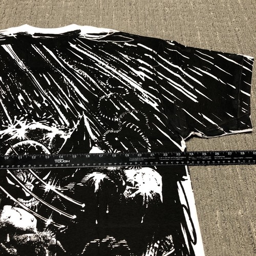 Vintage Vitamin Wolverine In Rain Sam Keith T-Shirt XL AOP 90s Style Marvel Mega - Picture 14 of 15