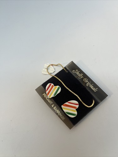 Vintage Shelby Originals Rainbow Heart Pendant & Earrings Set. New Old Stock 80s - Picture 3 of 3