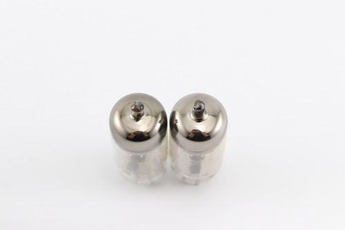 A pairs 6C4 TUBES IN ORIGINAL BOX. US RAYTHEON Ring Getter Rib Plate - Picture 7 of 8
