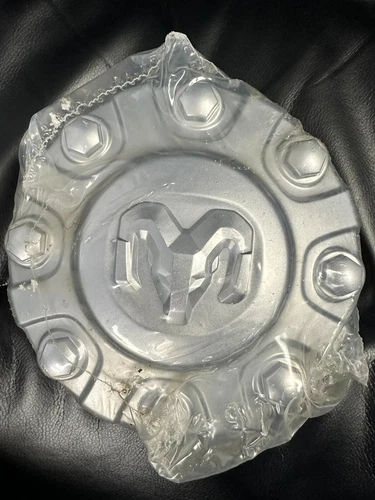 19 20 21 22 23 DODGE 2500 3500 OEM CENTER CAP SILVER 2472 6PG02TRMAB 6PG02TRMAC