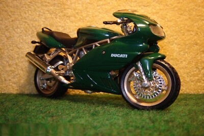 1:18 Ducati Supersport 900 Grün MAISTO 00668