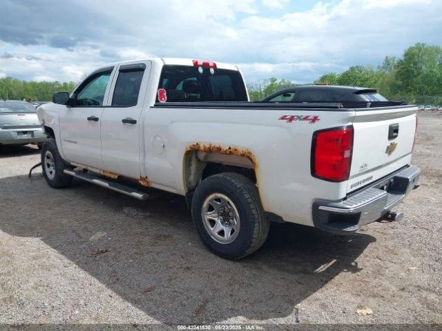 Espejo retrovisor interior delantero central usado se adapta a: Chevrolet Silverado 1500 2014 Foto 3 de 4