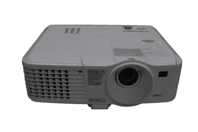 Mitsubishi EX241U 2700:1 2600 Lumens 1024x768 DLP Video Projector *No Remote*