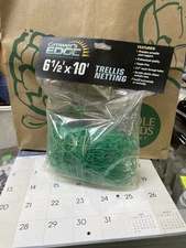 Growers Edge Trellis Netting 6.5'x10' with 6"squares