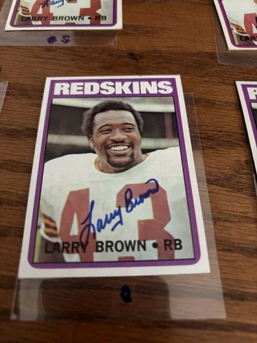 Washington Redskins Larry Brown signed 1972 Topps card