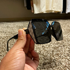 Women&rsquo;s Oversized Square Sunglasses Black Plastic Frame Gray Tinted Lenses