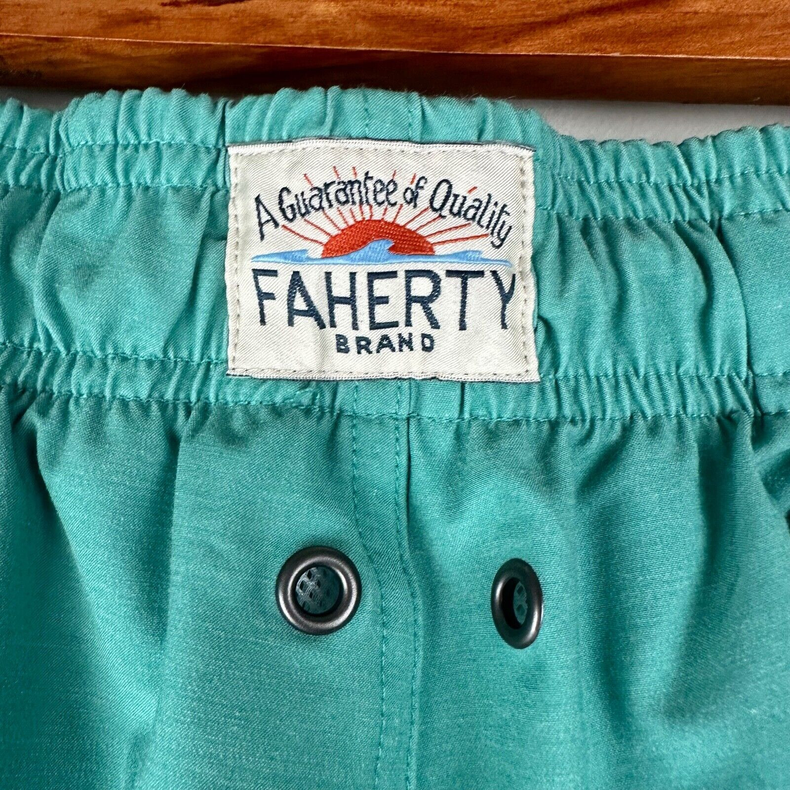 Faherty Swim Trunks Solid Green Elastic Waist Pul… - image 5