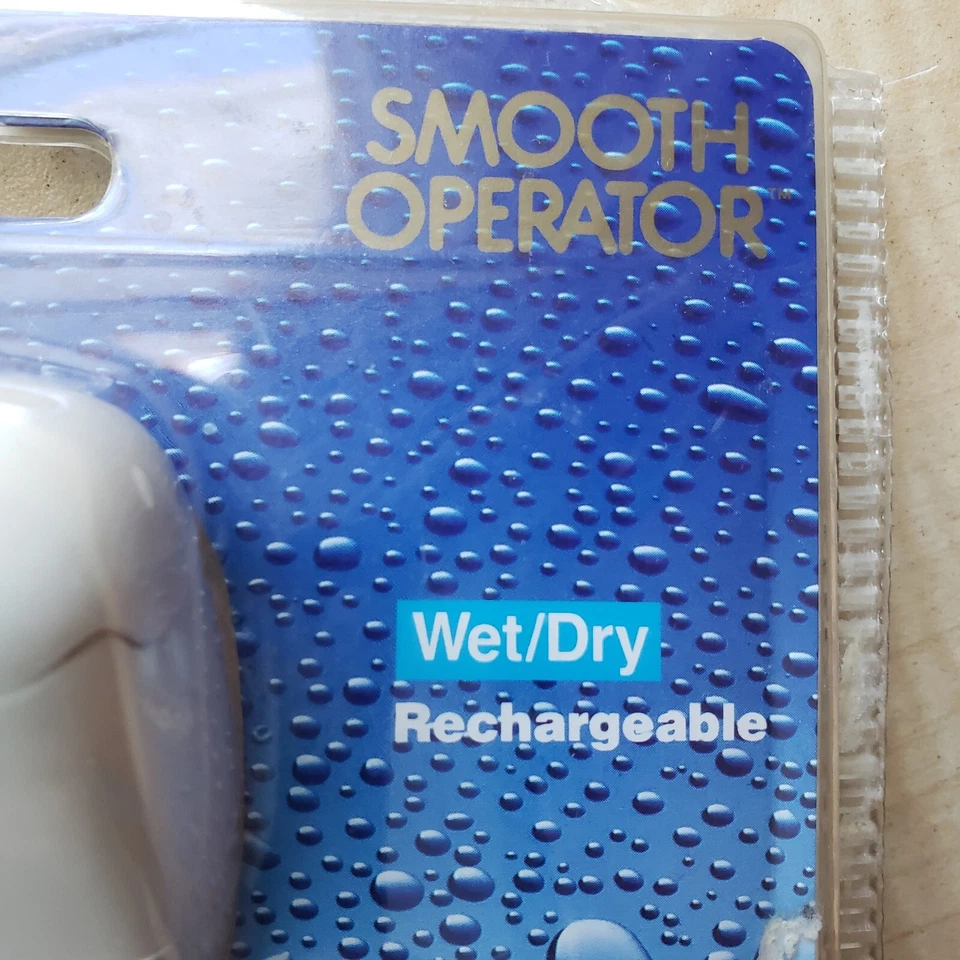 Panasonic Smooth Operator Cordless Wet Dry Rechargeable Shaver ES 205 WC - Image 2 of 4