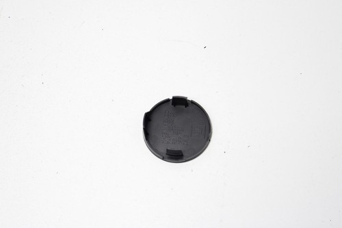 2018-2024 GMC TERRAIN RIGHT OR LEFT SIDE CENTER CONSOLE MOUNT BOLT HOLE CAP OEM - Picture 3 of 5