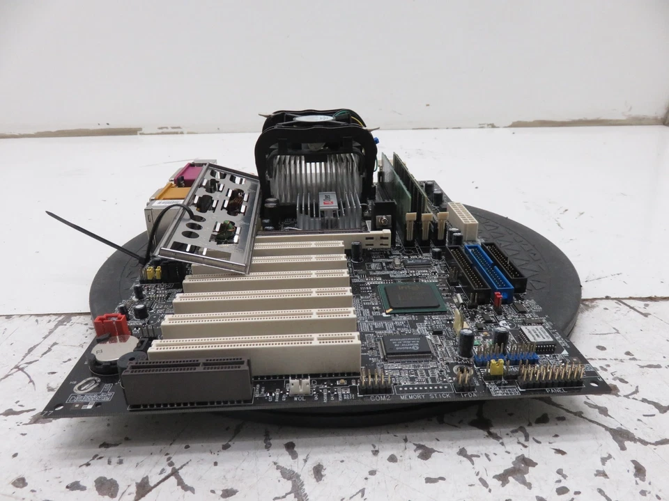 AOpen AX4GE-N Socket 478 Motherboard w/ Intel Pentium 4 2.4GHz 128MB Ram - Image 3 of 4
