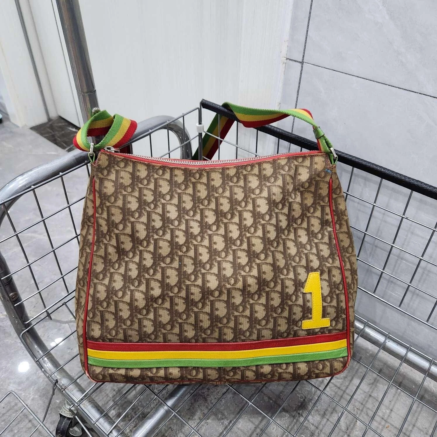 Authentique sac bandoulière vintage Dior Jamaica série arc en ciel fabriqué avec ca oblique