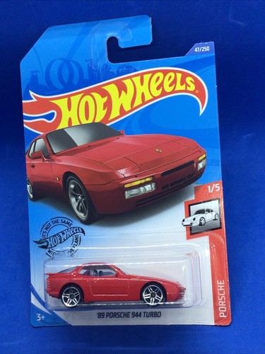 HOT WHEELS 2019 HW PORSCHE 1/5 1989 PORSCHE 944 TURBO 47/250 - Picture 2 of 6