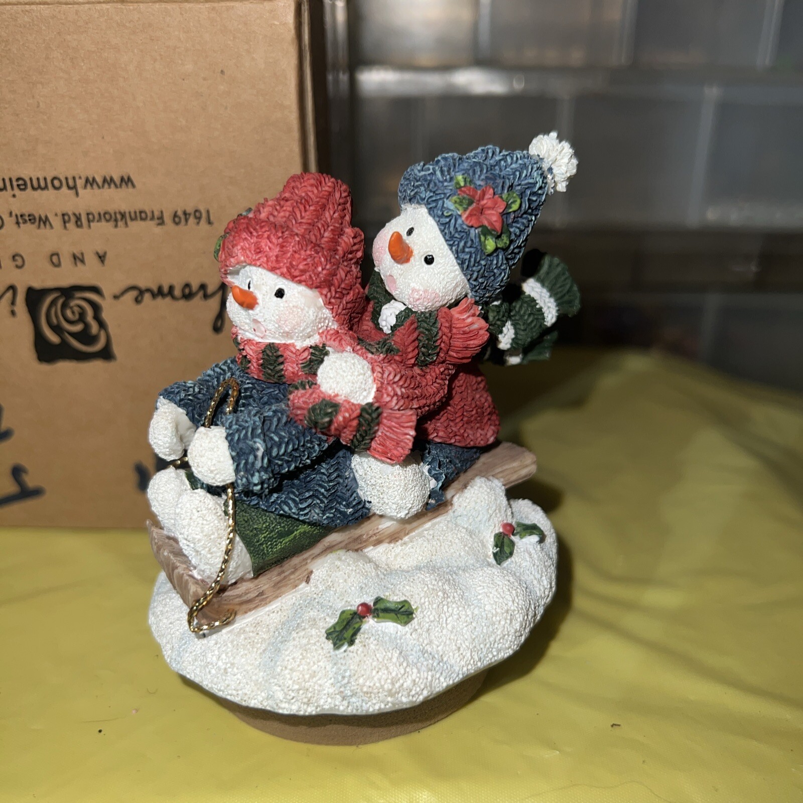 Picture 2 of 4