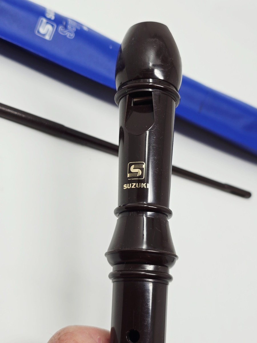 Suzuki Soprano Music Instrument Flute Recorder SRE-500 W/ Cleaning