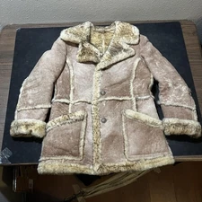 Marlboro Man Shearling Coat Vintage Genuine Sheepskin Leather Fur Made USA 1970s